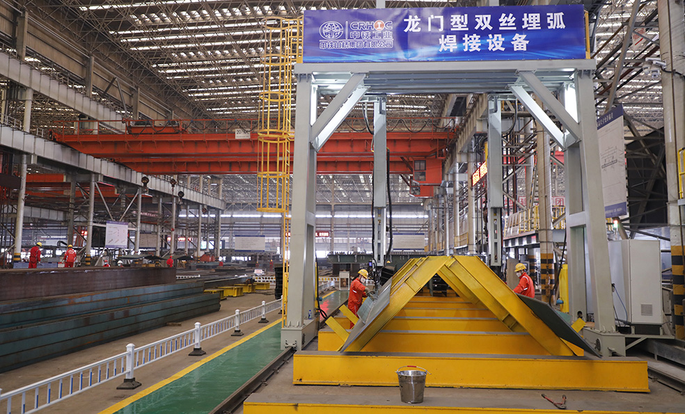 龙门型双丝埋弧焊接设备