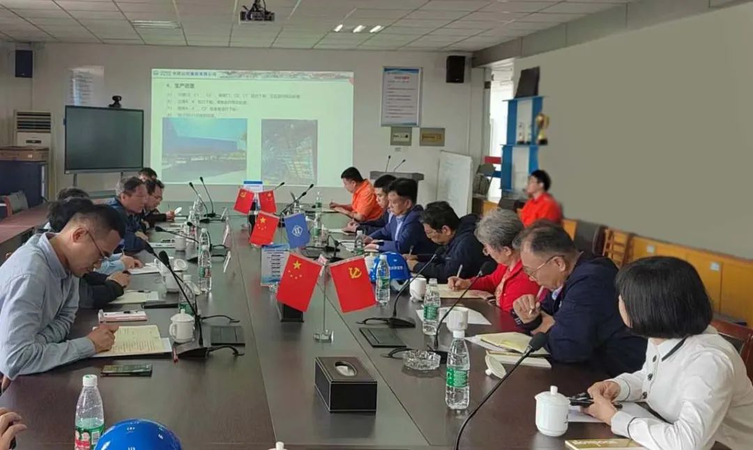 南京公建中心领导一行到中铁山桥仙新路项目检查N形块体生产制造情况(图3)