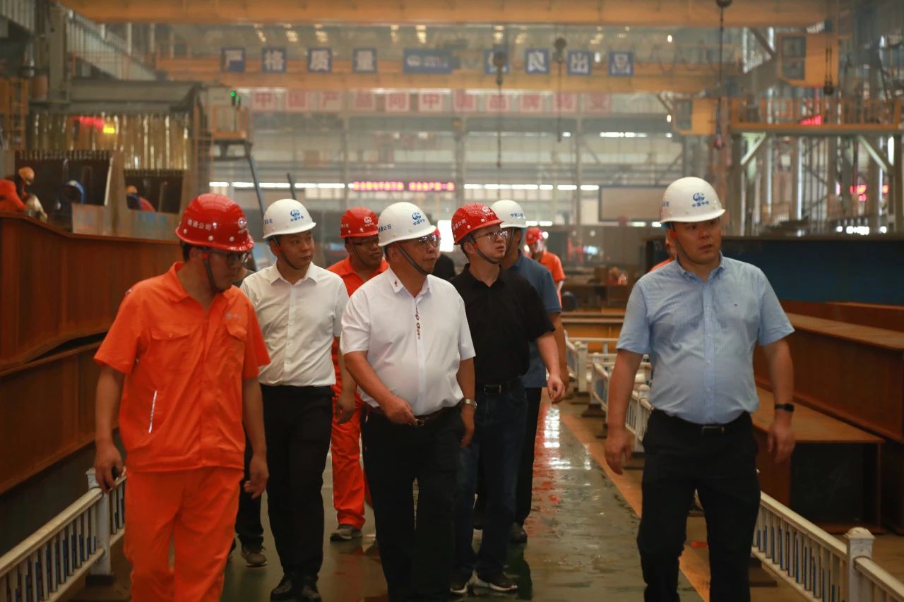 南通公司召开G3铜陵长江公铁大桥项目北岸钢梁加工质量控制及进度推进会(图2)