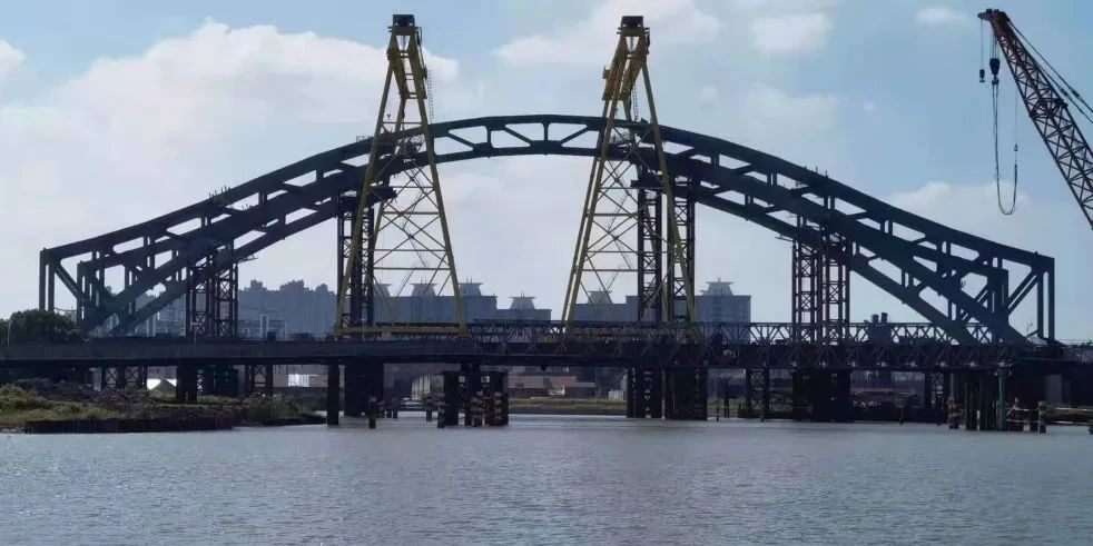 昆山市景王路跨青阳港大桥获苏州市“姑苏杯”优质工程奖(图2)