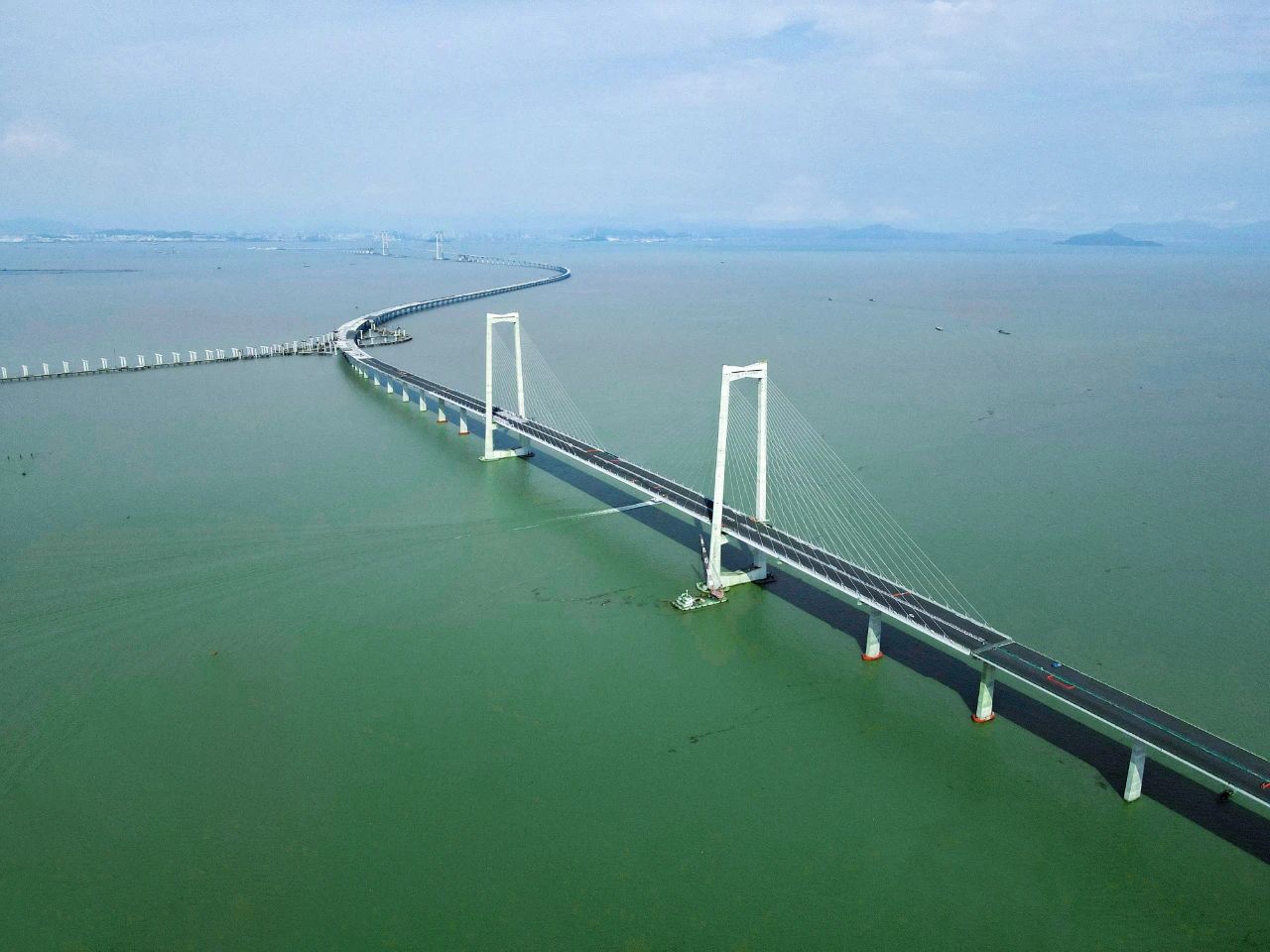 以学促干当先锋丨超级工程深中通道主线贯通(图8)