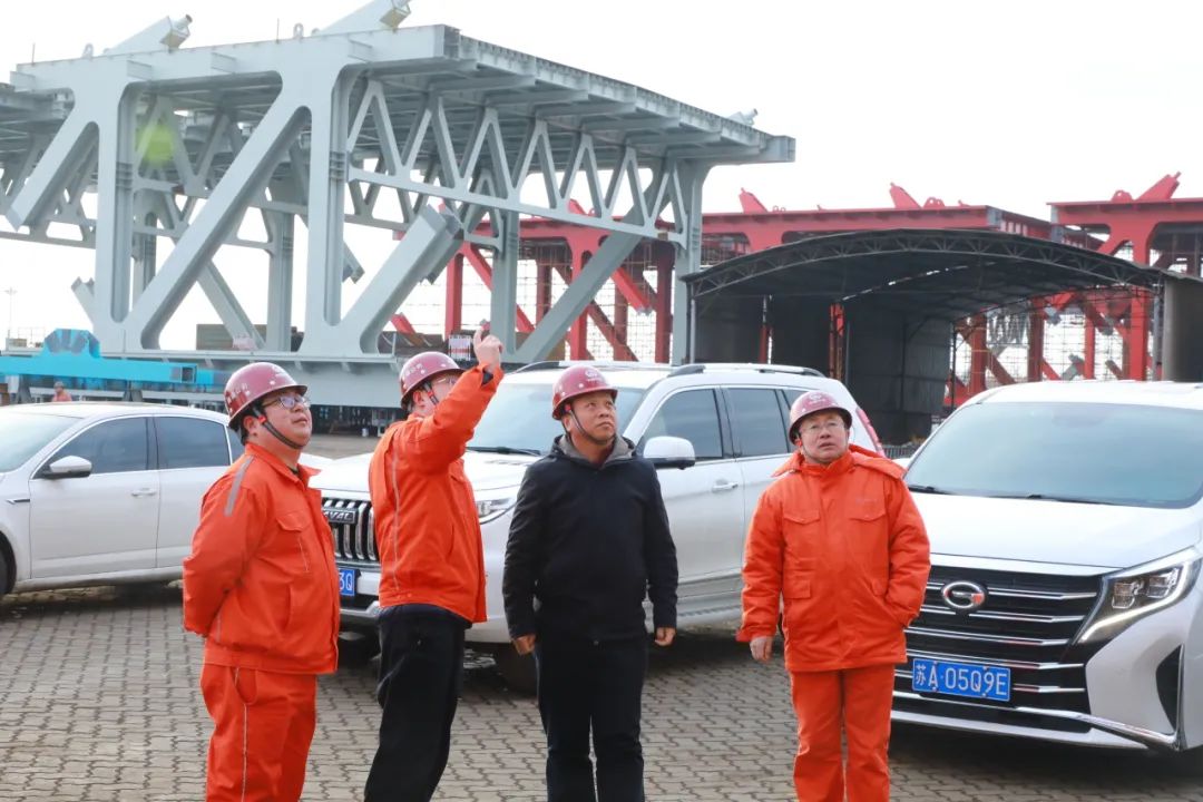 曹东威到中铁山桥南通公司调研指导工作(图1)