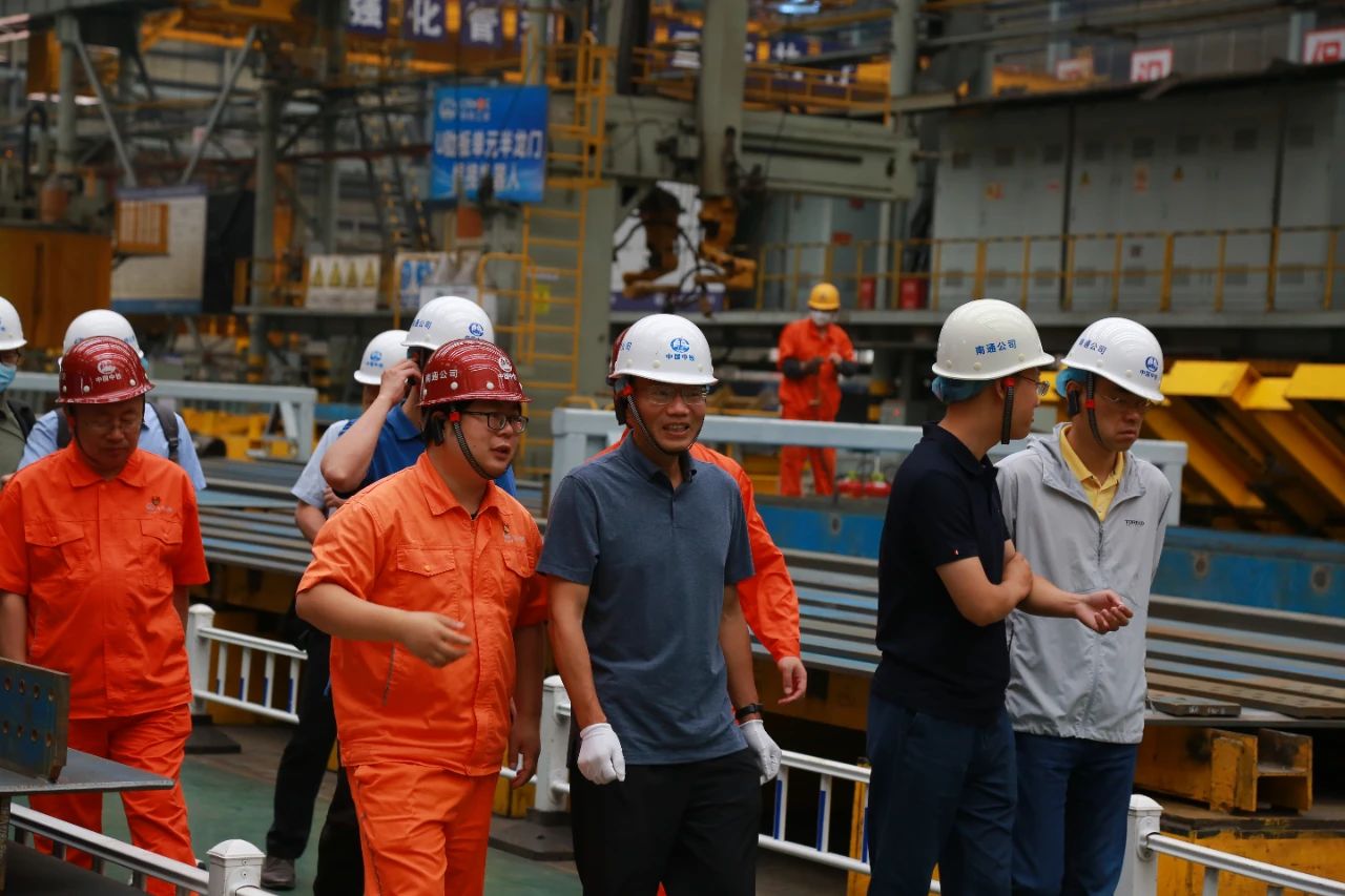 松滋河特大桥钢锚梁首制杆件顺利通过验收(图2)