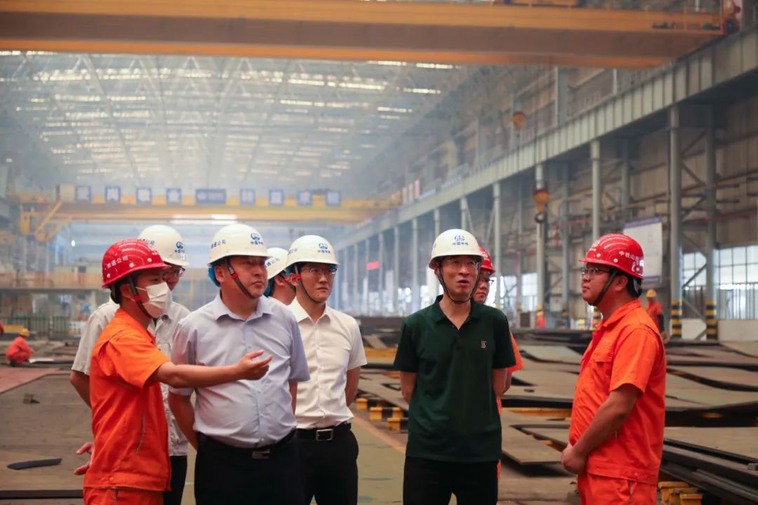 中铁工业副总经理、总经济师谢喜安到中铁山桥南通公司调研指导(图2)