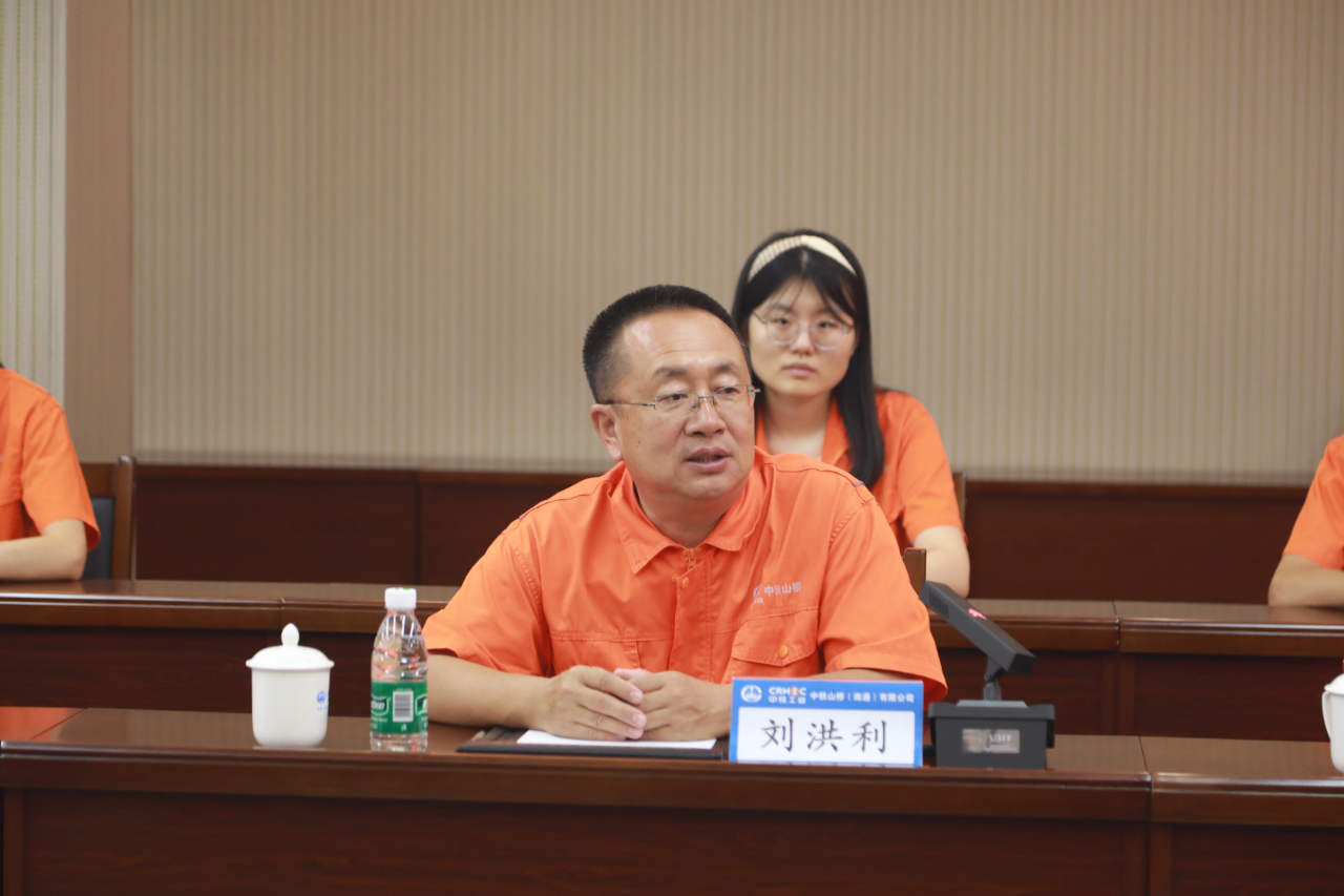 警企共建促发展 互学互促共提升丨南通公司与如皋市边检站开展党建共建活动(图4) 警企共建促发展 互学互促共提升丨南通公司与如皋市边检站开展党建共建活动(图4)